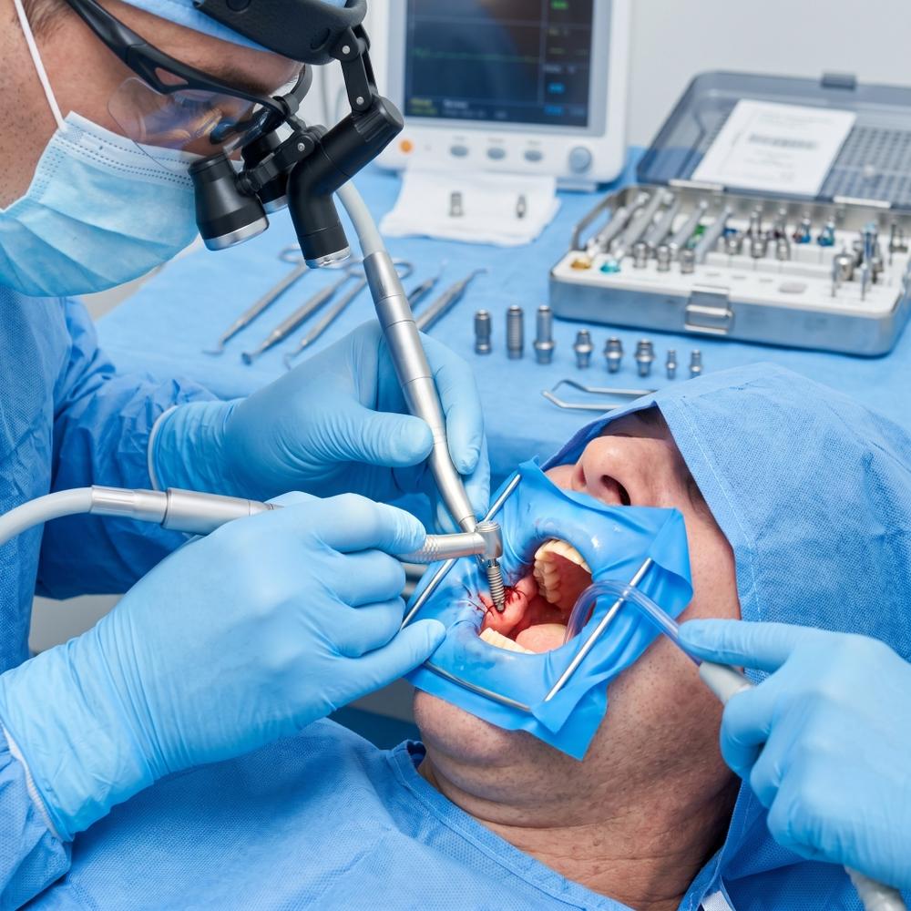 Dental implant treatment planning in Philadelphia